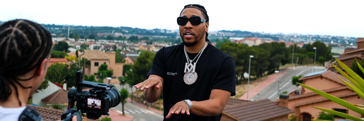KayBandz_LG's profile banner image