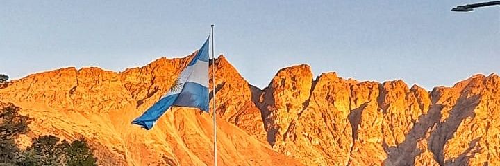 CamiAtamanuk's profile banner image