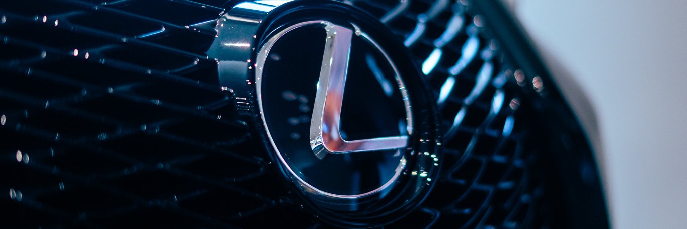Lexus Madrid banner