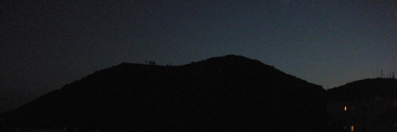 lauraxnp_'s profile banner image