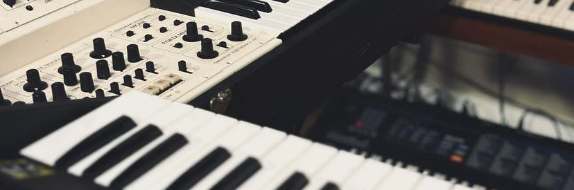 moderndayfreak's profile banner image