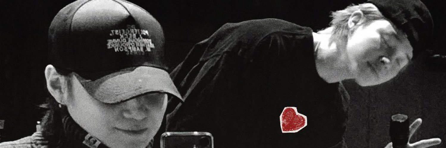 blue_yoonie's profile banner image