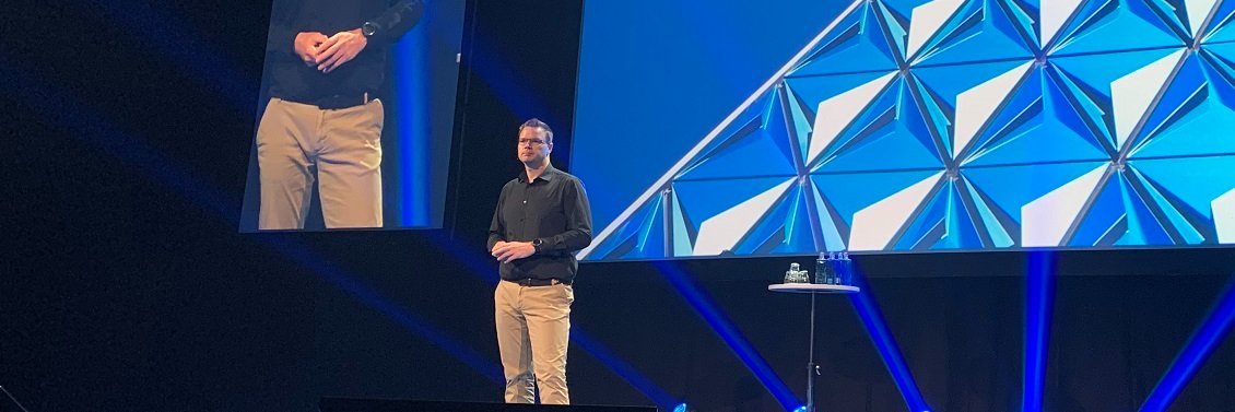 Tom Van de Wiele banner