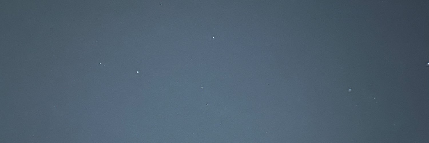 ws_081's profile banner image