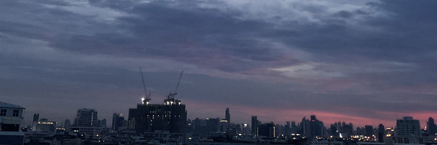 85 banner
