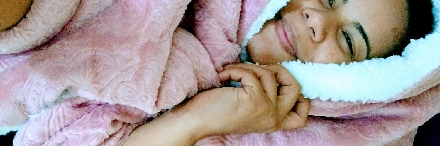 E_ve_n's profile banner image