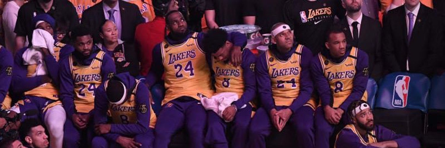 HAPPIEST Legoat fan💜💛 banner