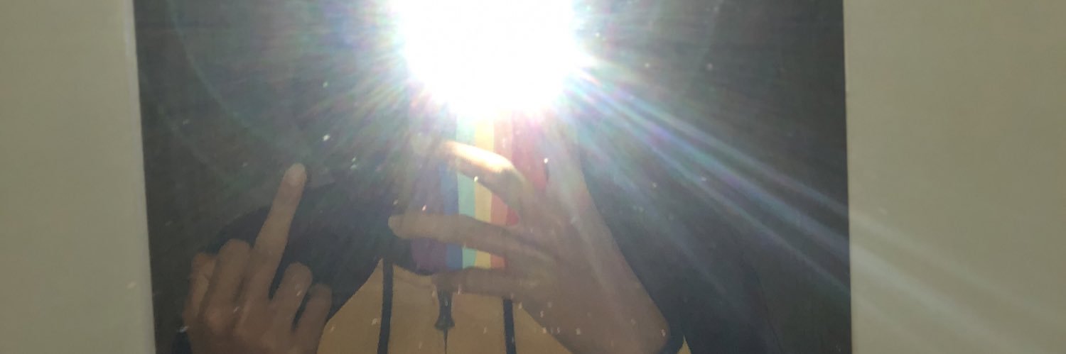 Chanon🌈✨ banner