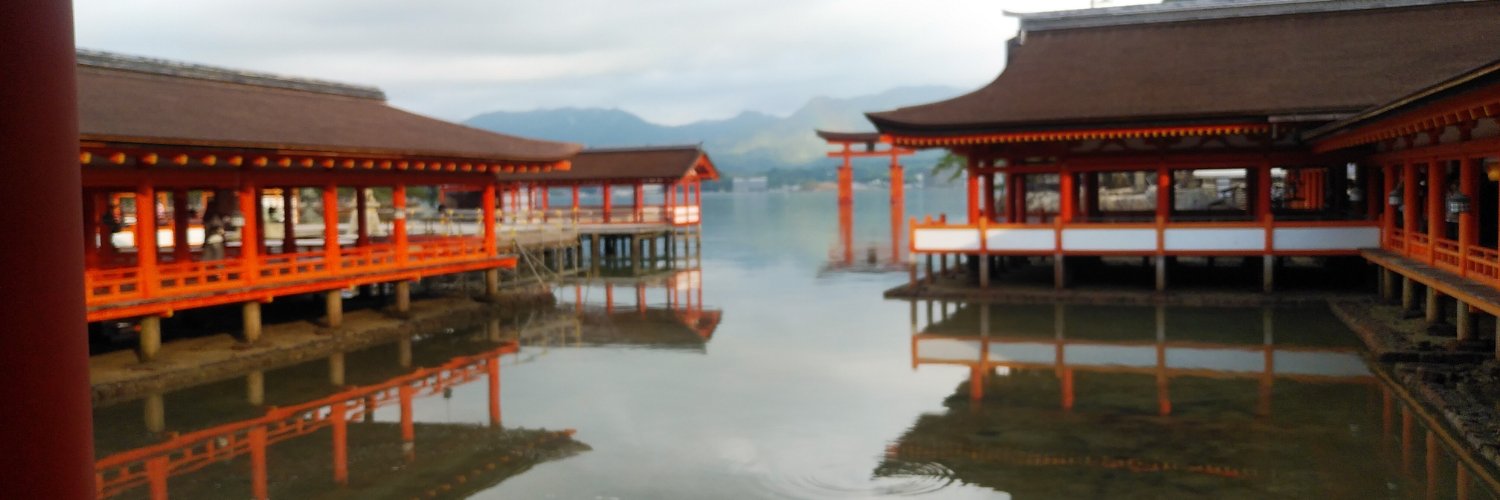 iro32107148's profile banner image
