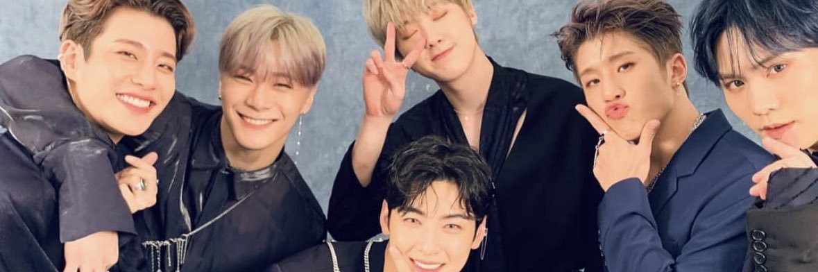 Dee banner