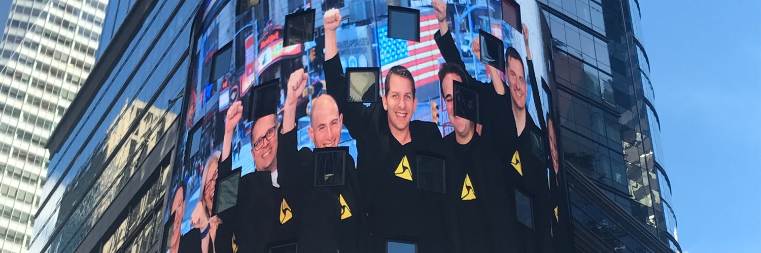 ls_larson's profile banner image
