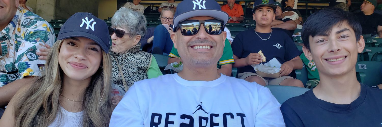 Eduardo Tapia banner