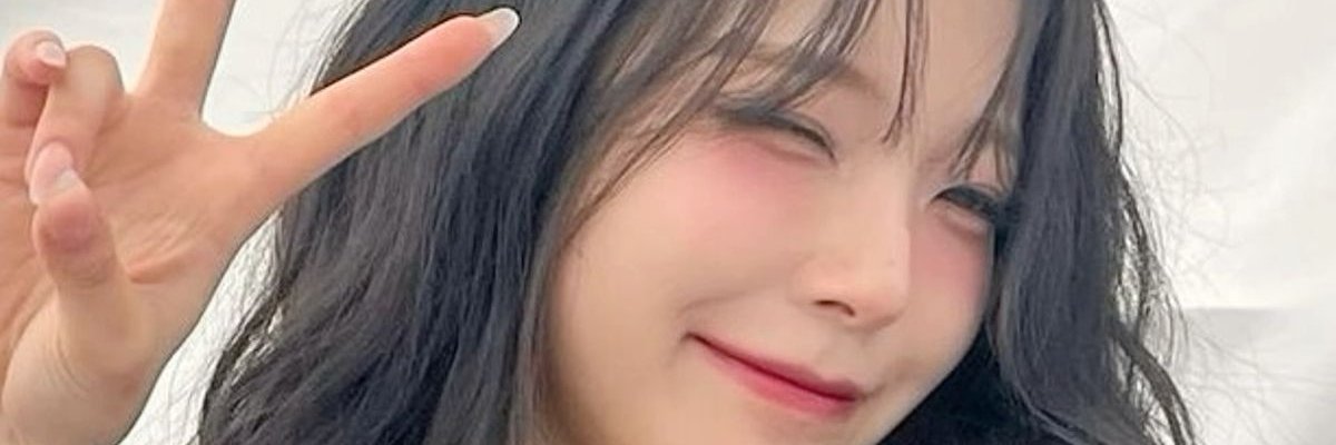 renetous banner