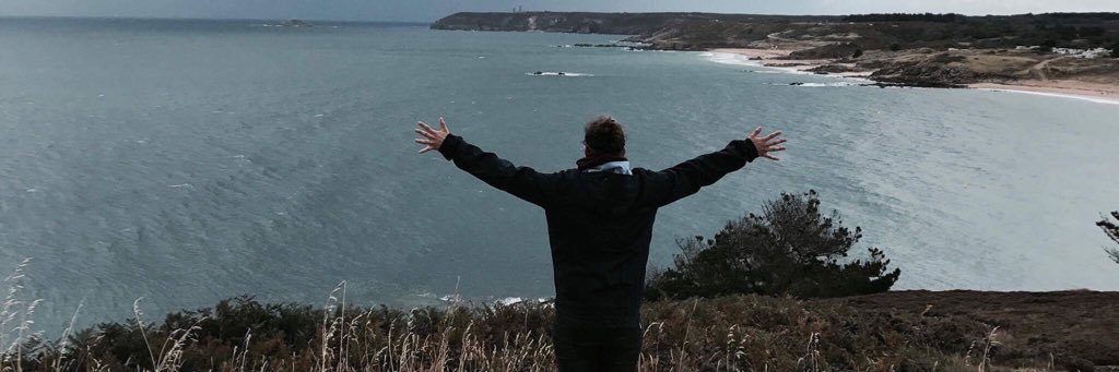 AlexLayson13's profile banner image