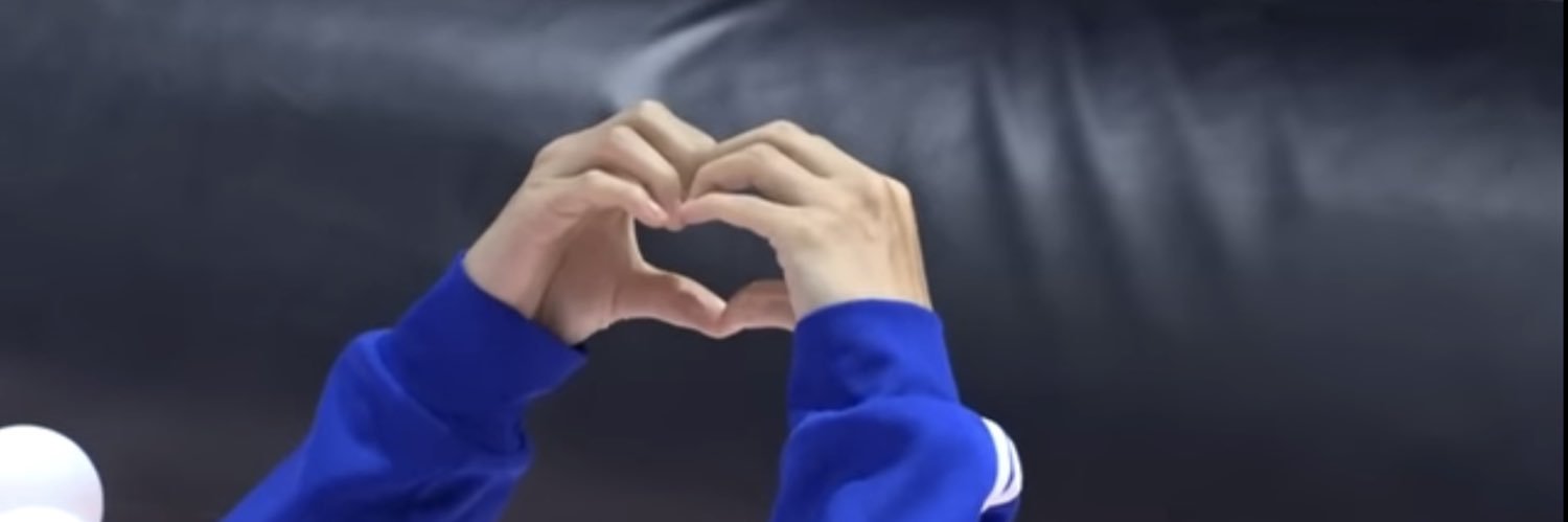 A_arstsn's profile banner image