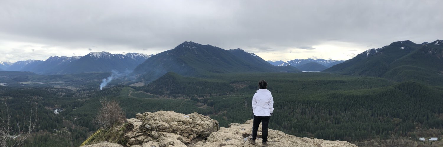 cerezamay's profile banner image