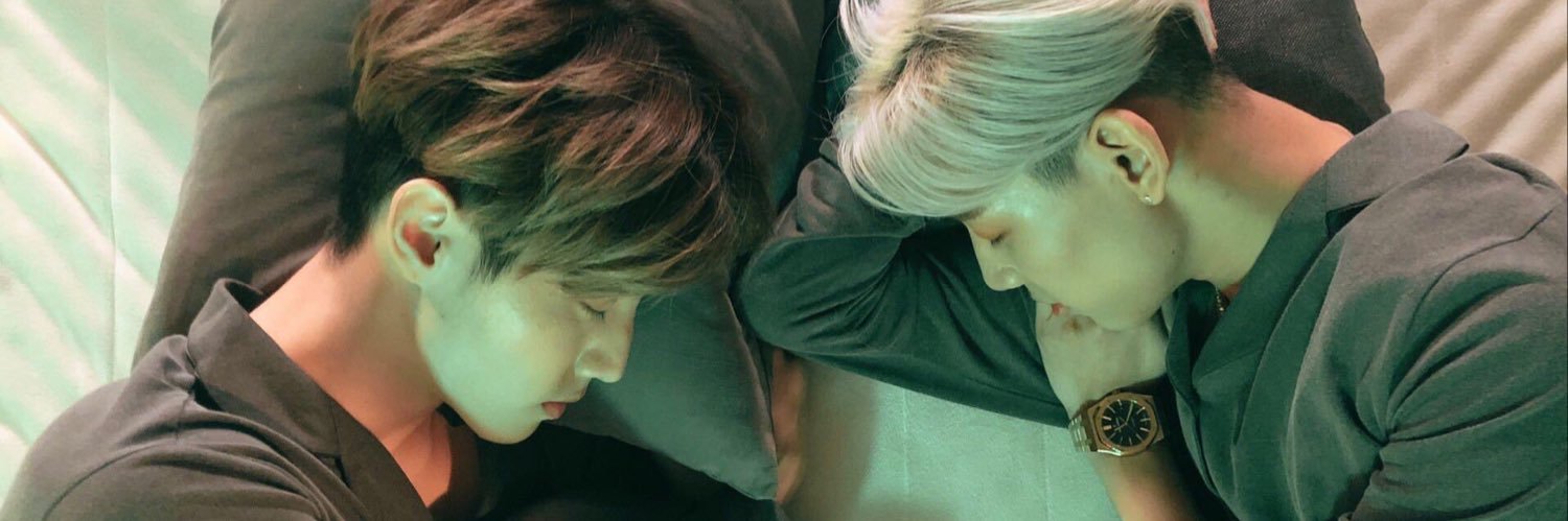 i_pleple's profile banner image