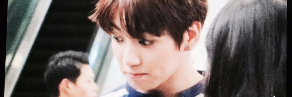 fyexoosh's profile banner image