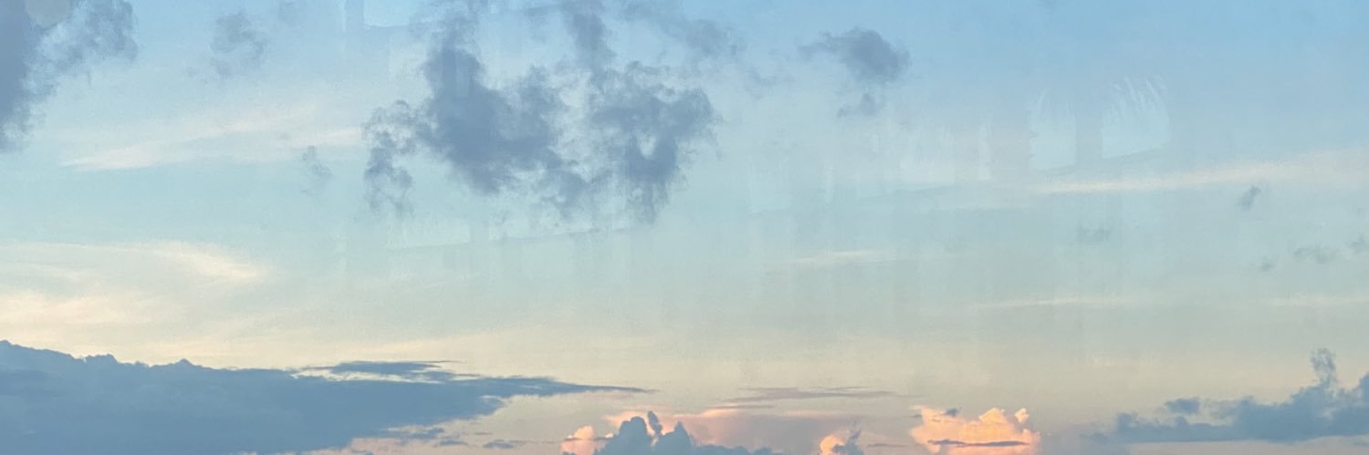galue_n's profile banner image