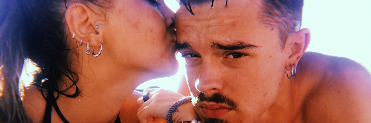 andreitaa__01's profile banner image