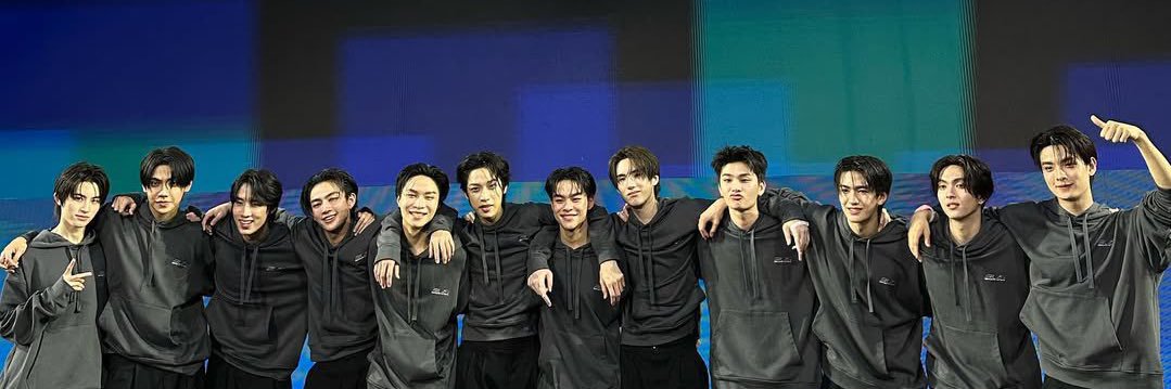 นอชอ🍎's banner