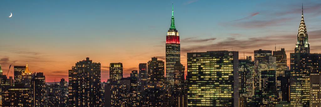 Oscar González banner