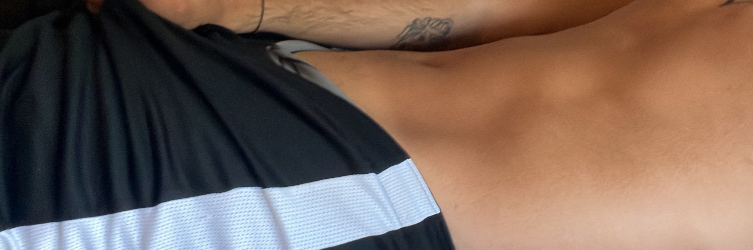 guizmucho's profile banner image