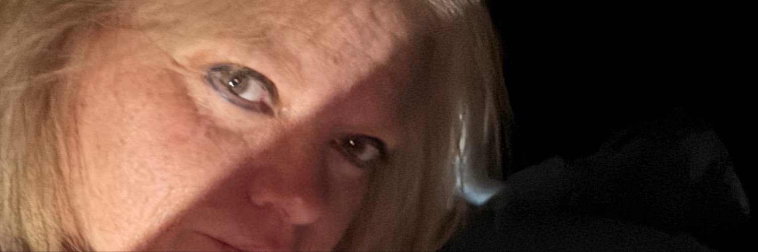 slsavant's profile banner image