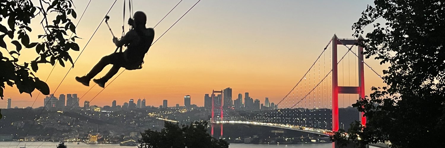 zoompatic's profile banner image