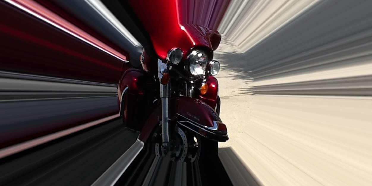 robaloucast's profile banner image