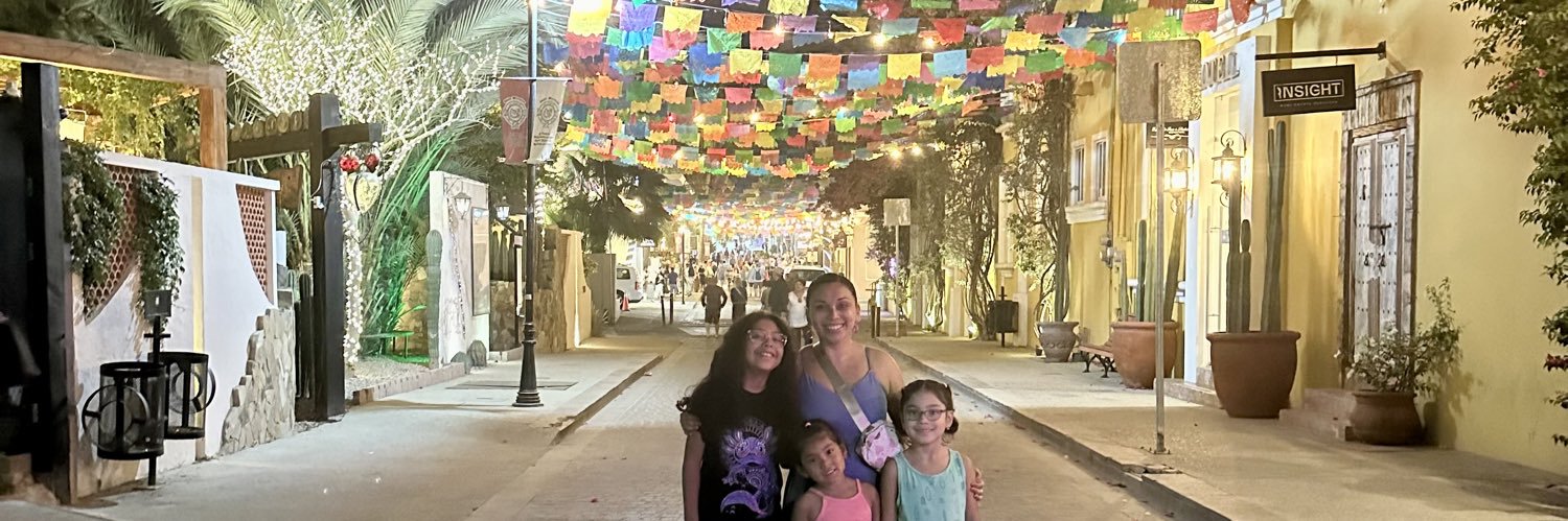 Arturo Fuentes banner