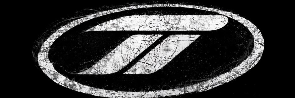 richlvnn's profile banner image