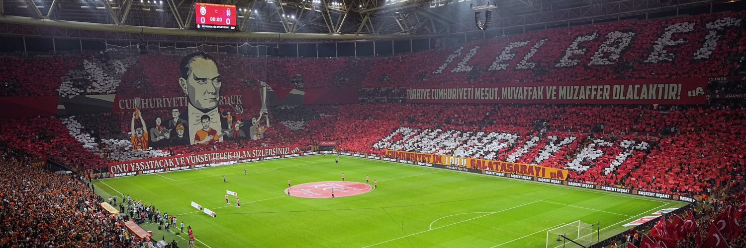 Devrim banner