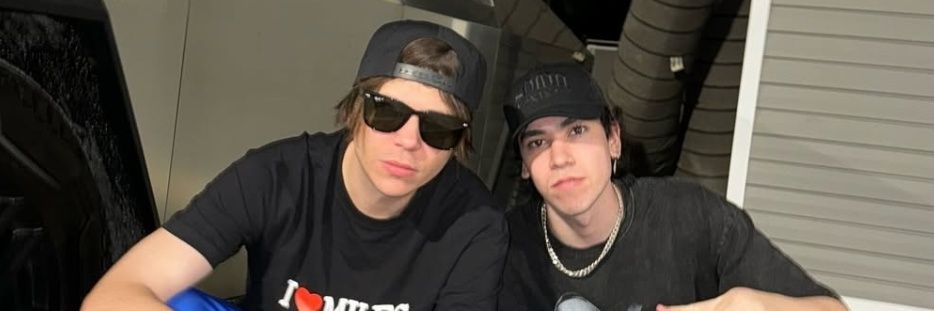 chispas t amo banner
