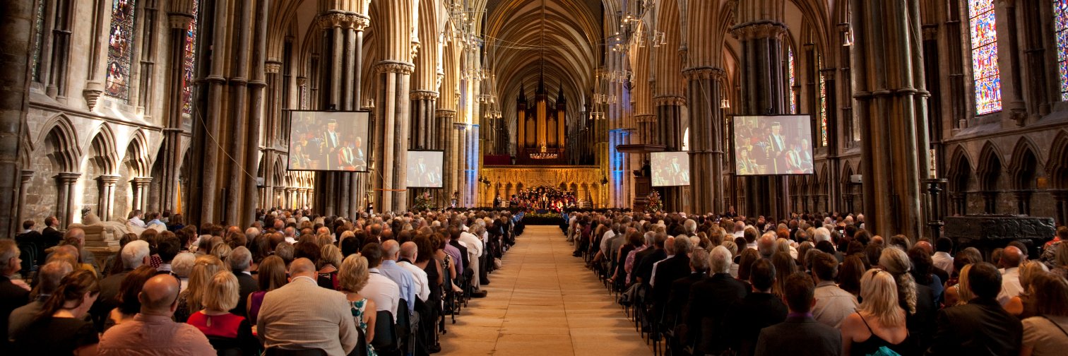 Uni. of Lincoln Grad banner