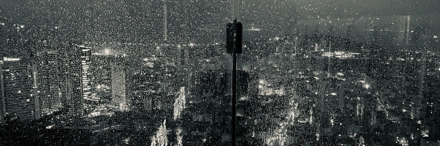 hzhubble's profile banner image