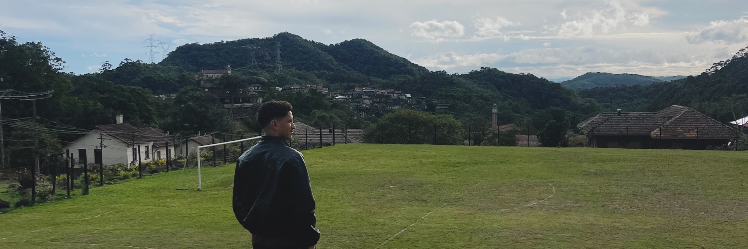 Robert #MAYHEM banner