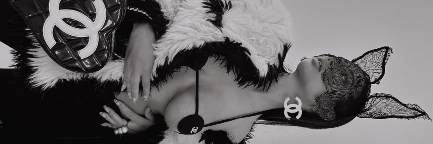 HER.'s banner