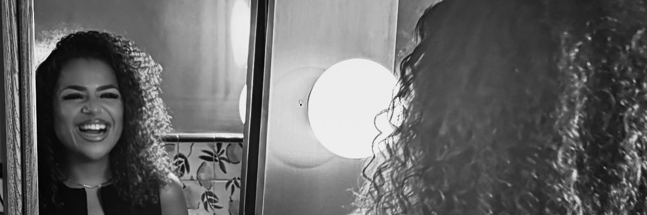 leeadolle's profile banner image