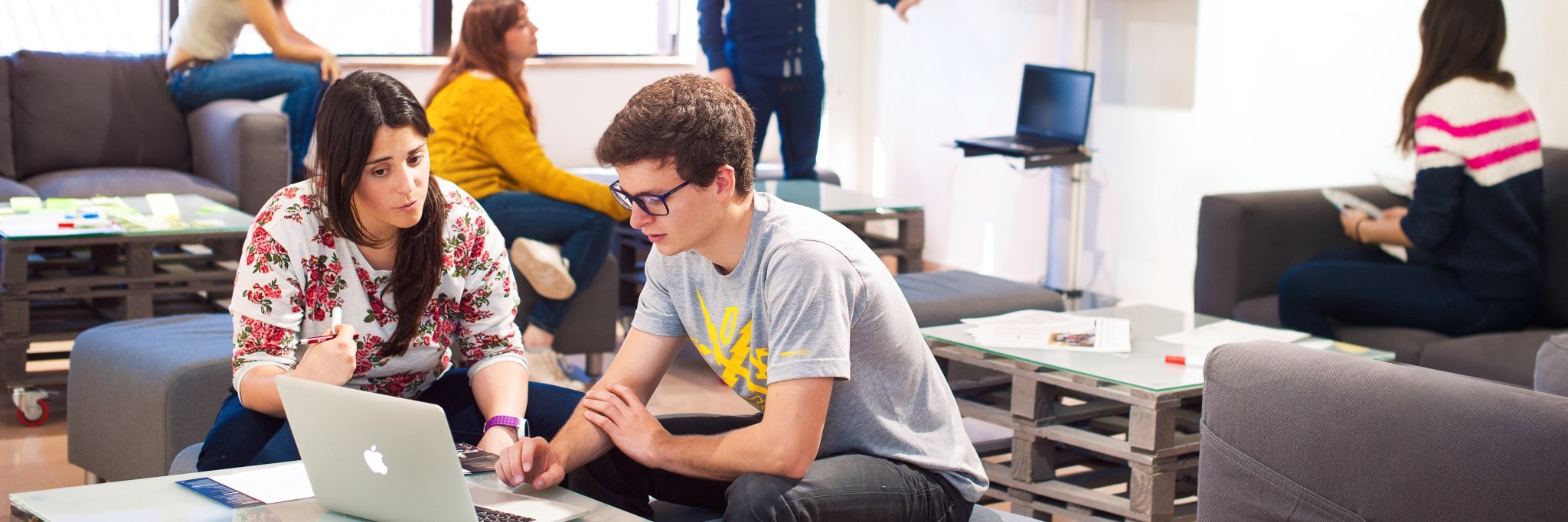 Facultat d'Empresa i Comunicació de la UVic banner
