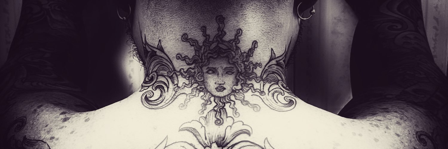 struckbysun's profile banner image