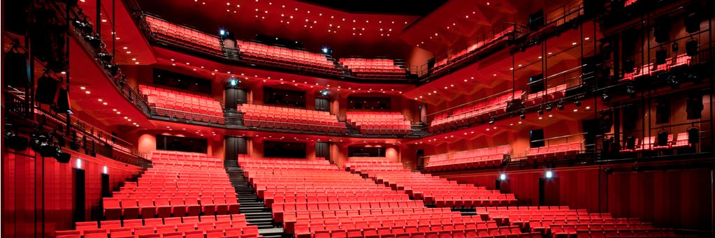 KAAT神奈川芸術劇場 banner