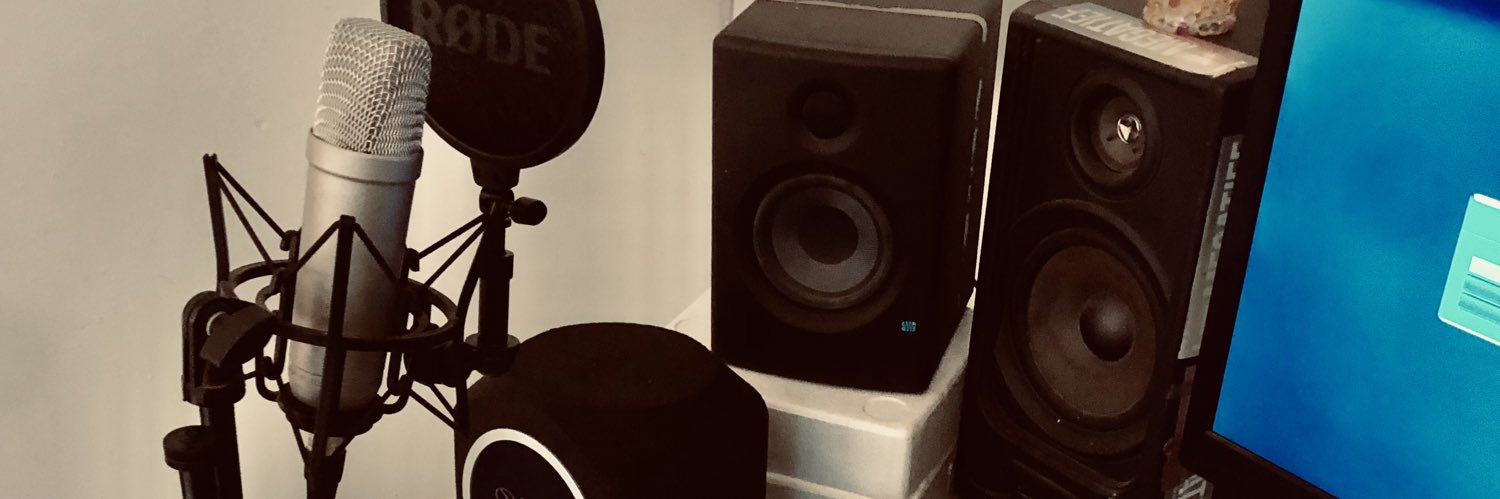 Starflexx Armani banner