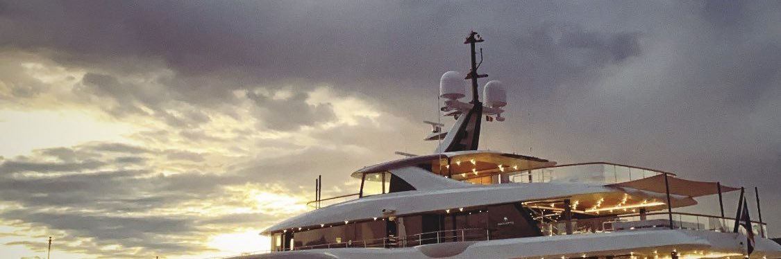 arthurcstn's profile banner image