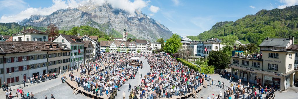 Thomas Tschudi banner