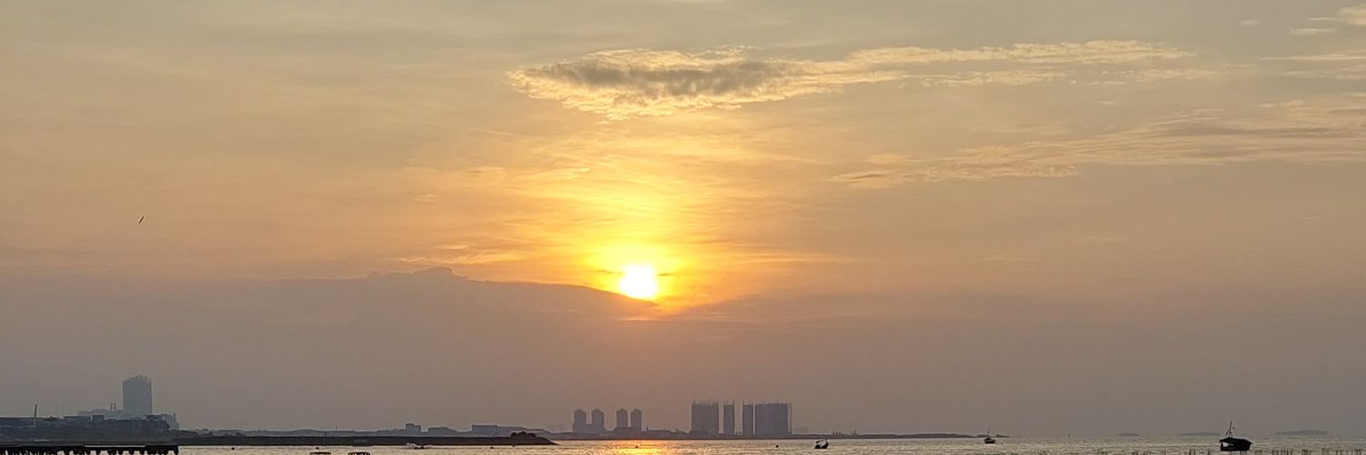 ginameliariz's profile banner image