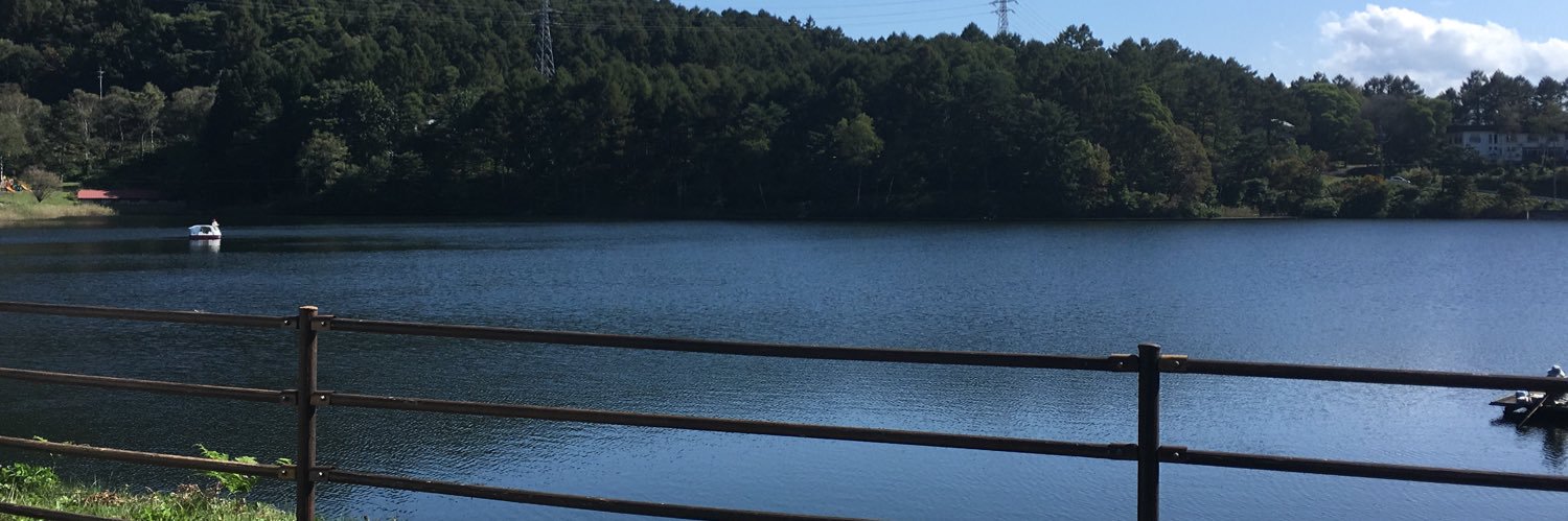 ei008's profile banner image