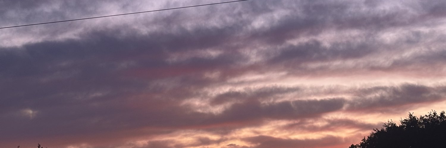 yuurelly's profile banner image