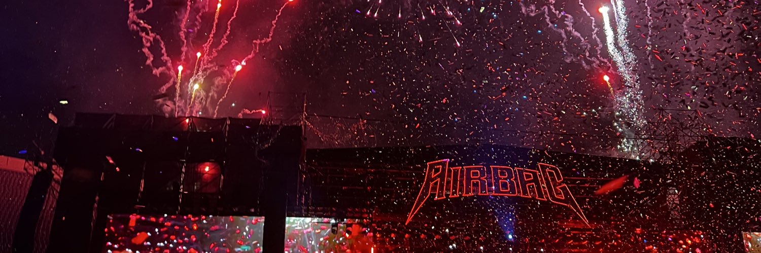 Selenaa Juárez banner