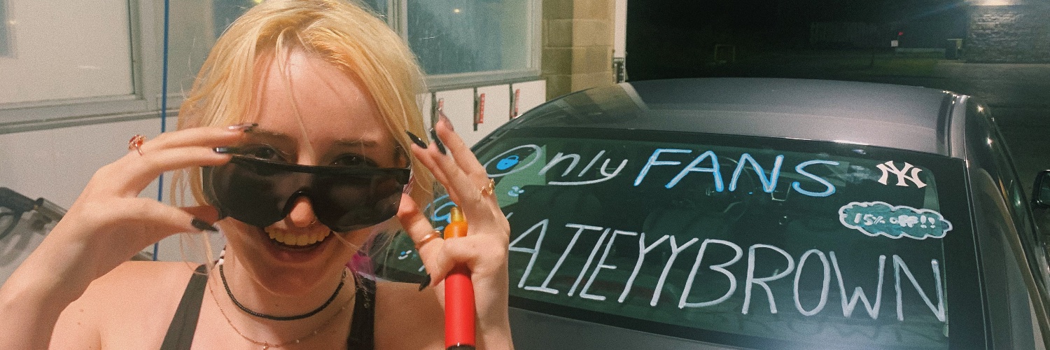 Hailey brown banner